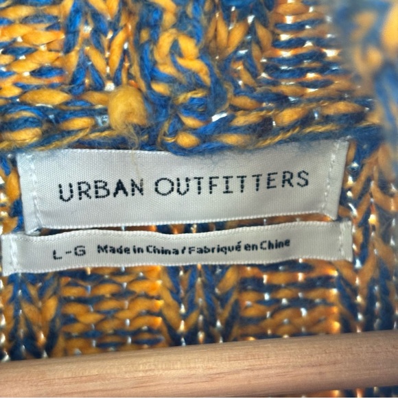 URBAN OUTFITTERSYellow Blue Chunky Knit Turtleneck Crop Sweater Top Women L NOTE - Picture 9 of 10